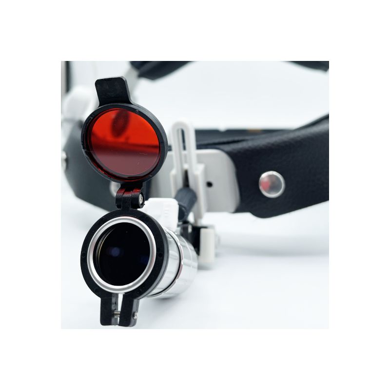 Sursa de lumina HL8100 cu baterie cordless si suport capelina