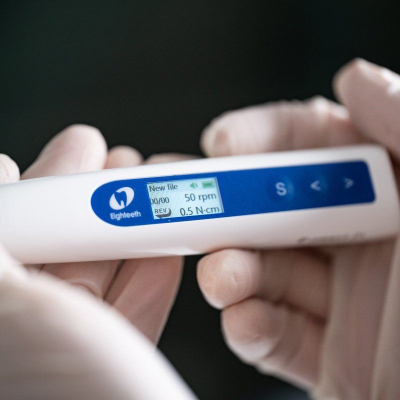 Motor endo universal cu sistem Reciproc E-Connect S+ CADOU 5 seturi ACE E-FLEX GOLD