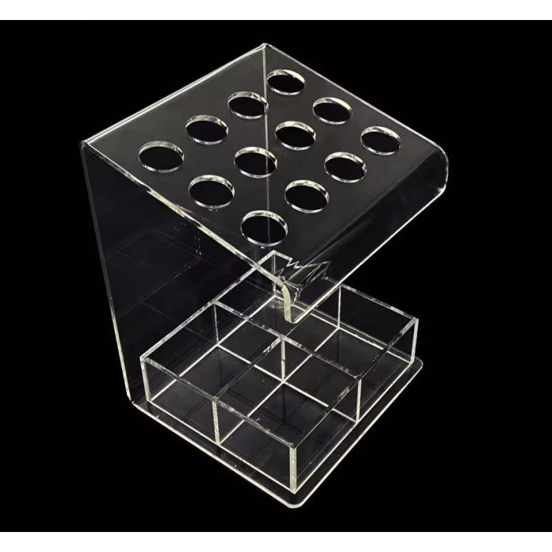 Organizator seringi cu 9 locatii