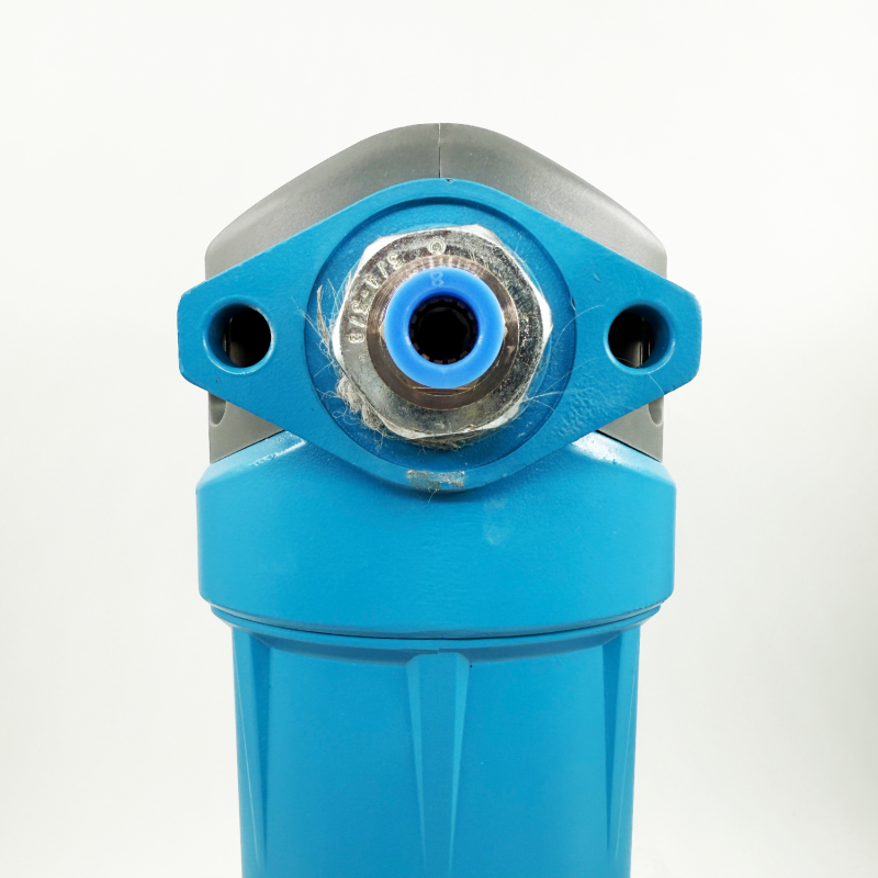 Filtru compresor pentru eliminarea apei